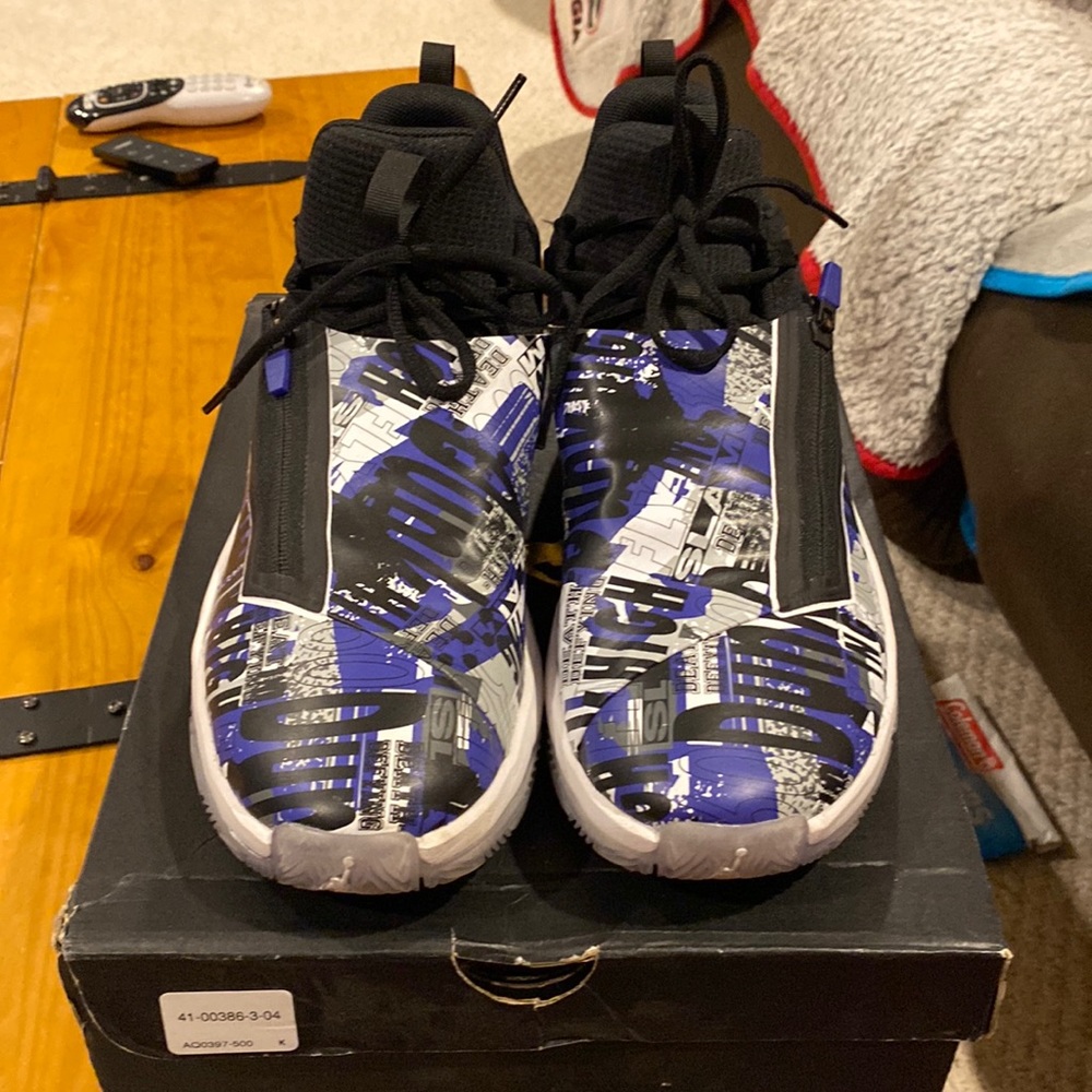 Practically new Jordan Jumping Hustle